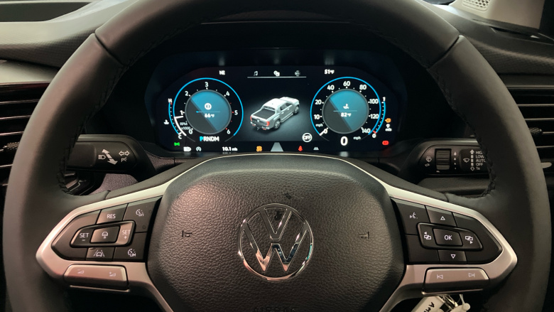 Volkswagen Amarok Diesel D/Cab Pick Up Life 2.0 TDI 205 4MOTION Auto